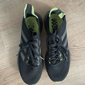Adidas 4D men’s shoes black size 9 vguc